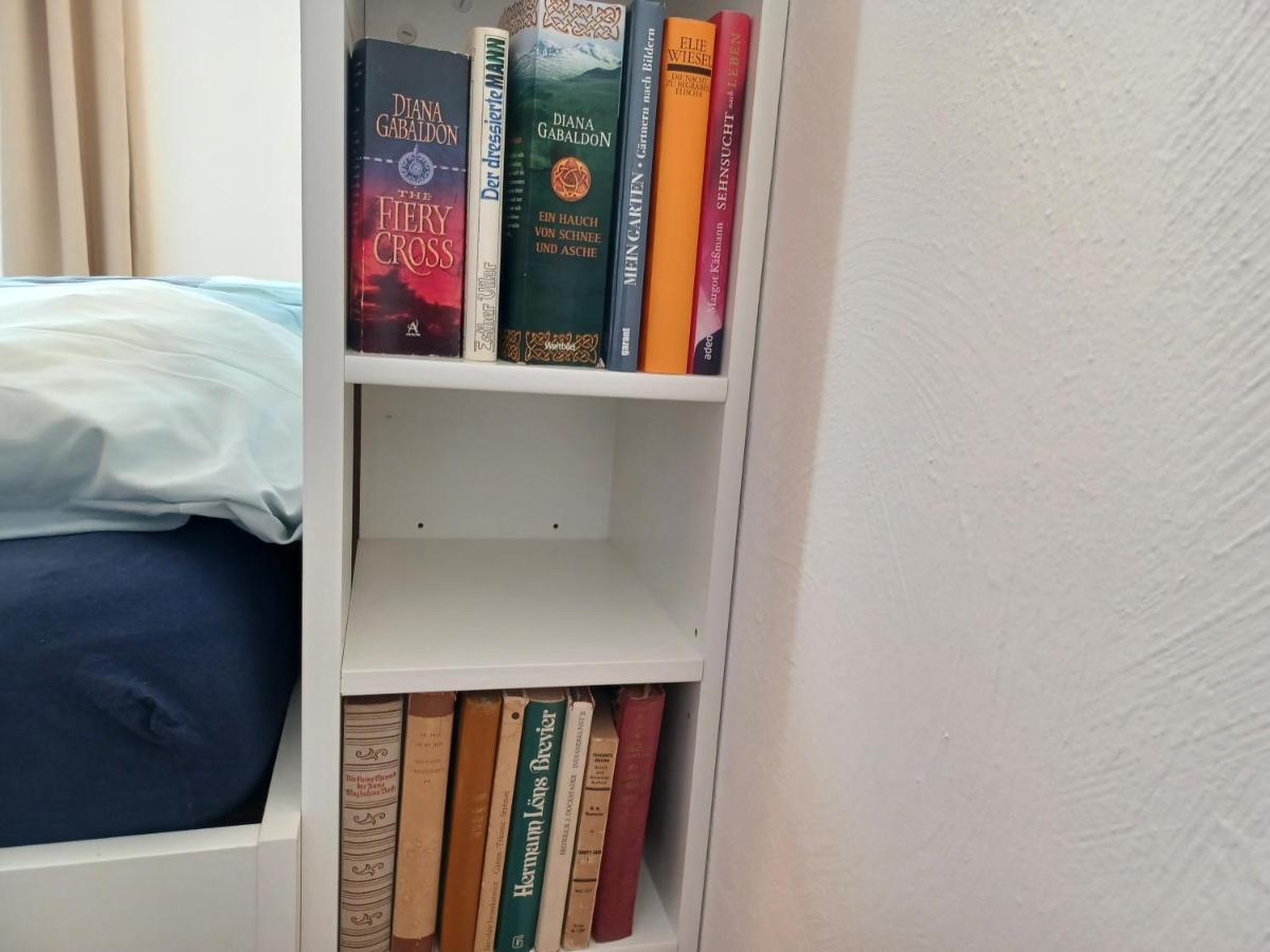 Ehemalige Bibliothek Apartment Fuer 2 Mit Kueche Kamin Netflix Parken Und Hofladen Steinhofel Экстерьер фото